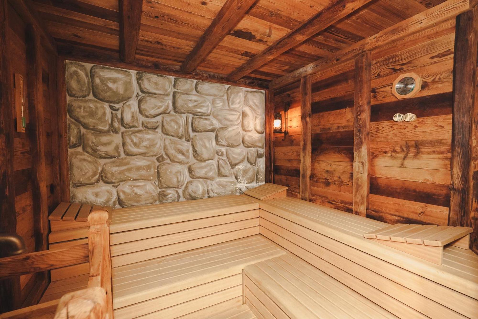 סלודרנו Saldur Small Active Hotel מראה חיצוני תמונה